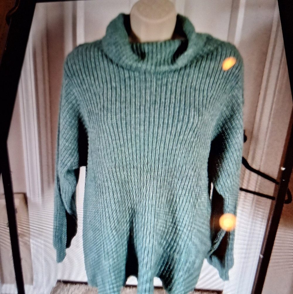 American Eagle Outfitters Teal Knit Sweater